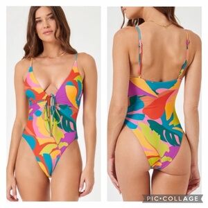 L*SPACE Piper Classic Keyhole One Swimsuit, XS